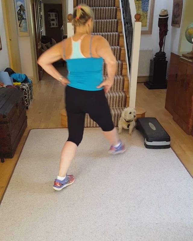 Step Lunges workout

Rather wobbly ones!
Trying to keep core stability, front knee over toe, back leg knee as low to ground as possible.