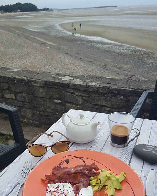 Saturday breakfast at the beach after horseriding