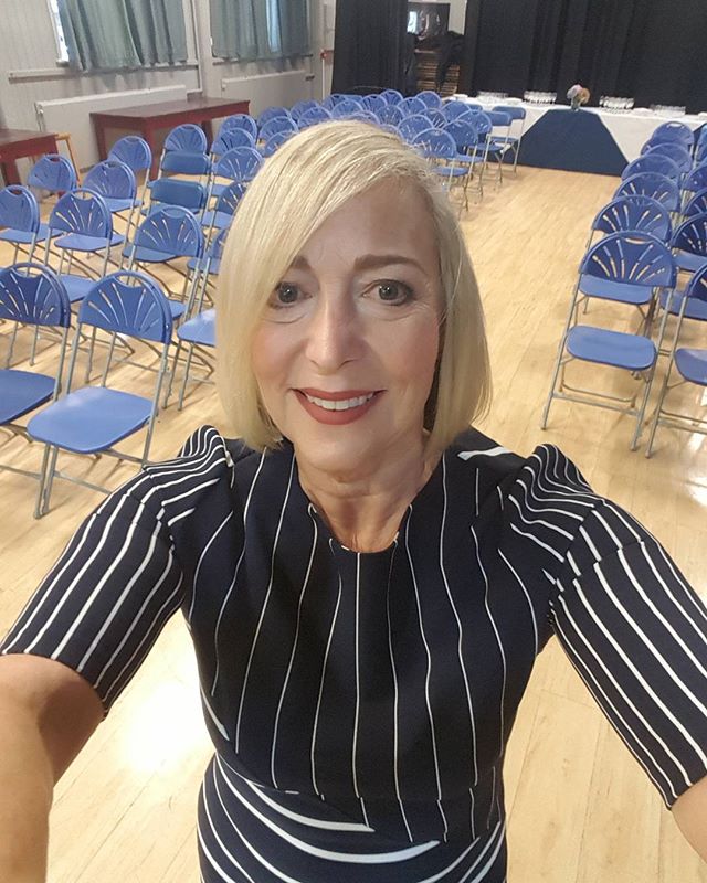 At Ryde School Isle of Wight setting up for my talk to parents on understanding social media and how it can affect your children.
Tomorrow is my talk to years 9 and 10 on positive body image and social media