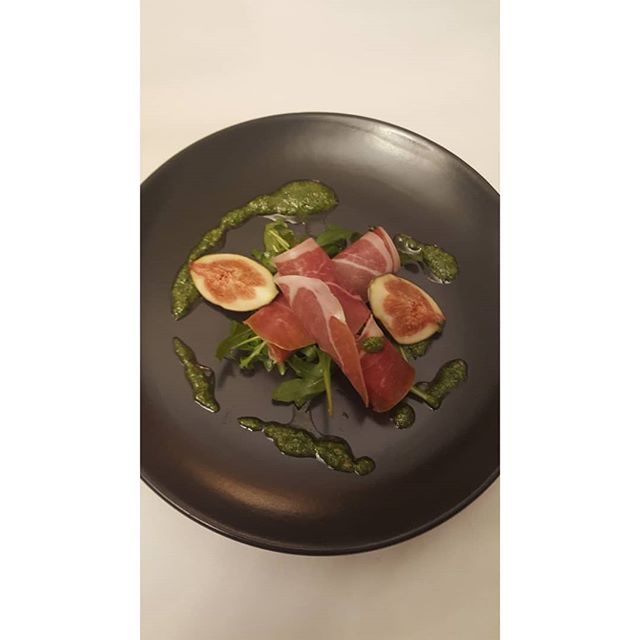 Even the simplest of food looks more appetizing when presented prettily on the plate.

Portion control is important when making how you eat a lifestyle choice not a diet. 
A smaller portion styled attractively on a small plate will make you feel you've still eaten well and satisfied. 
Parma ham with fresh figs and green pesto ( basil, pine nuts, garlic and olive oil)  dressing and salad leaves.