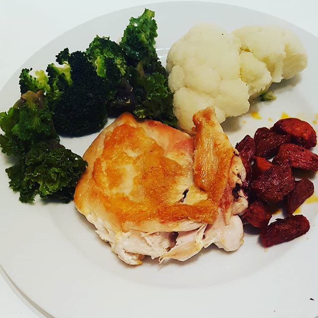 Healthy lunch today after chocolate eggs and hot cross buns yesterday.

Roast chicken with chorizo, broccoli, cauliflower and kale.