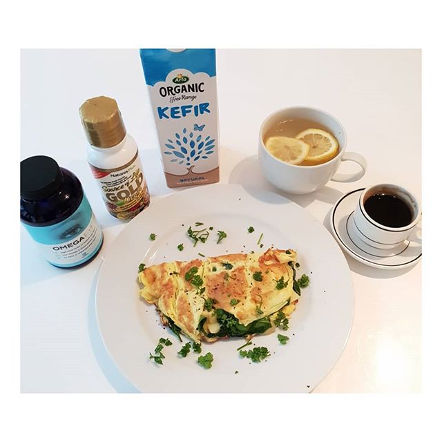 My healthy breakfast and supplements today.
.
Hot water and lemon to start the day.
.
Kefir with Source of Life Gold Liquid multivitamin. Kefir for gut health .
OMEGA EYE omega 3 especially for eye health
.
Single Expresso .
2 organic egg omelette for protein intake with raw cows milk Gruyere ( for good gut health- not in you're pregnant) and spinach for additional iron, vitamins and good carbs.
.
.
.
.
.